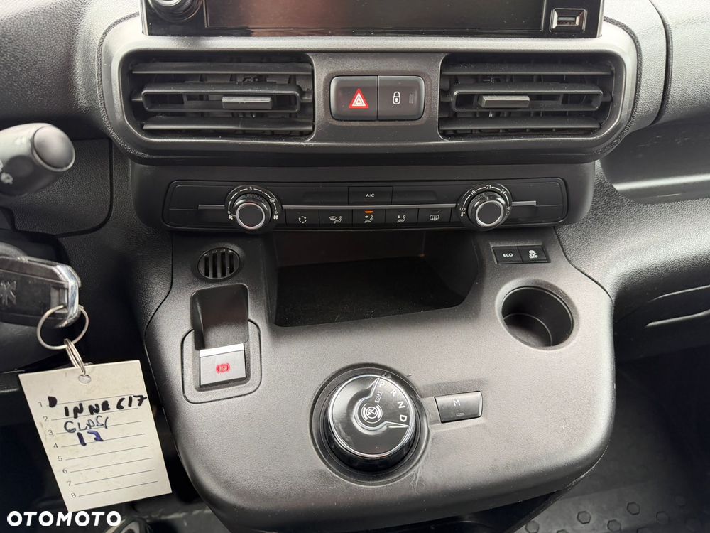 Peugeot PARTNER - 16