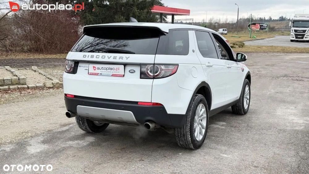 Land Rover Discovery Sport - 23