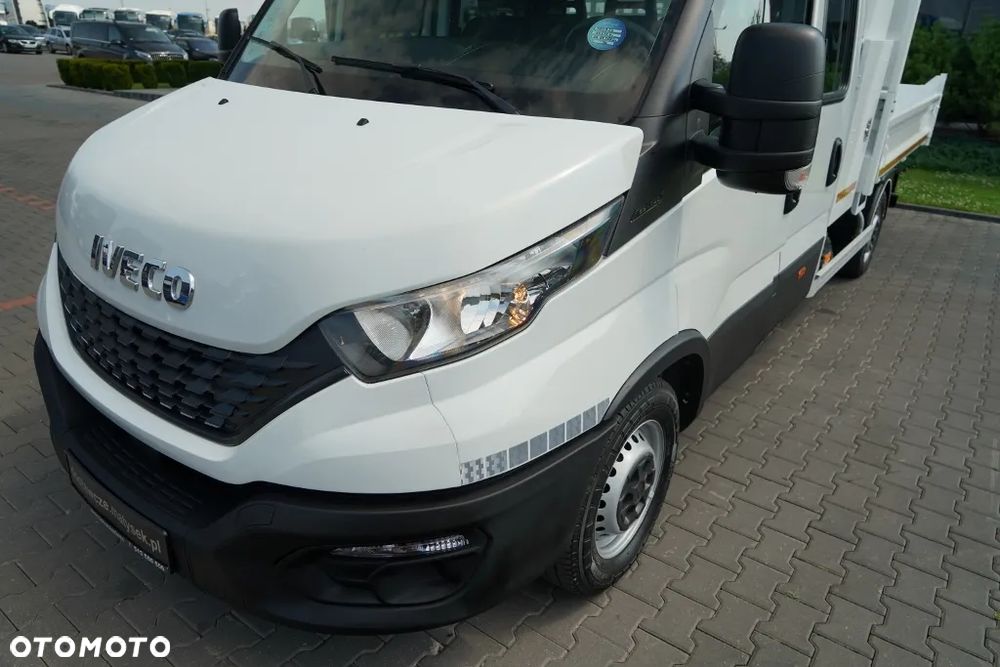 Iveco DAILY 35-140 / WYWROTKA ALUMINIOWA / BRYGADÓWKA 6 MIEJSC / BLIŹNIAK / MANUAL / SPROWADZONA / EURO 6 - 17