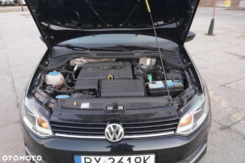 Volkswagen Polo 1.4 TDI Blue Motion Technology DSG Allstar - 26