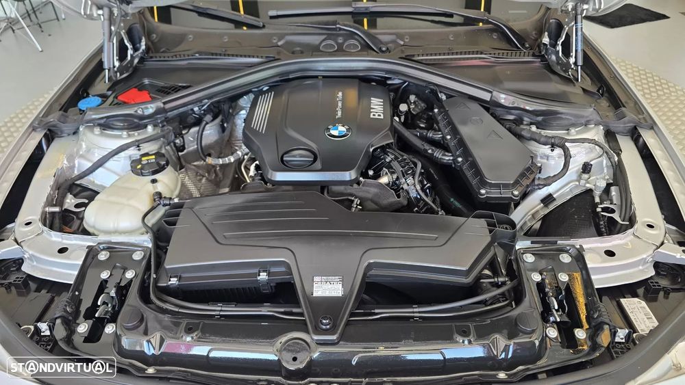 BMW 318 d Line Sport Auto - 25