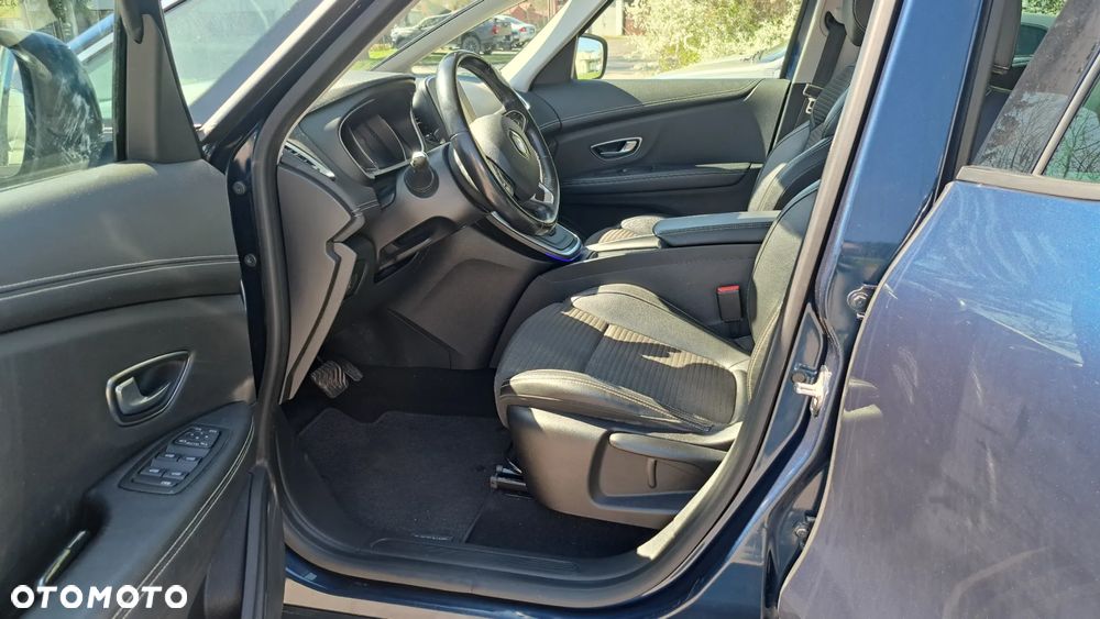 Renault Scenic 1.7 Blue dCi Intens EDC - 11