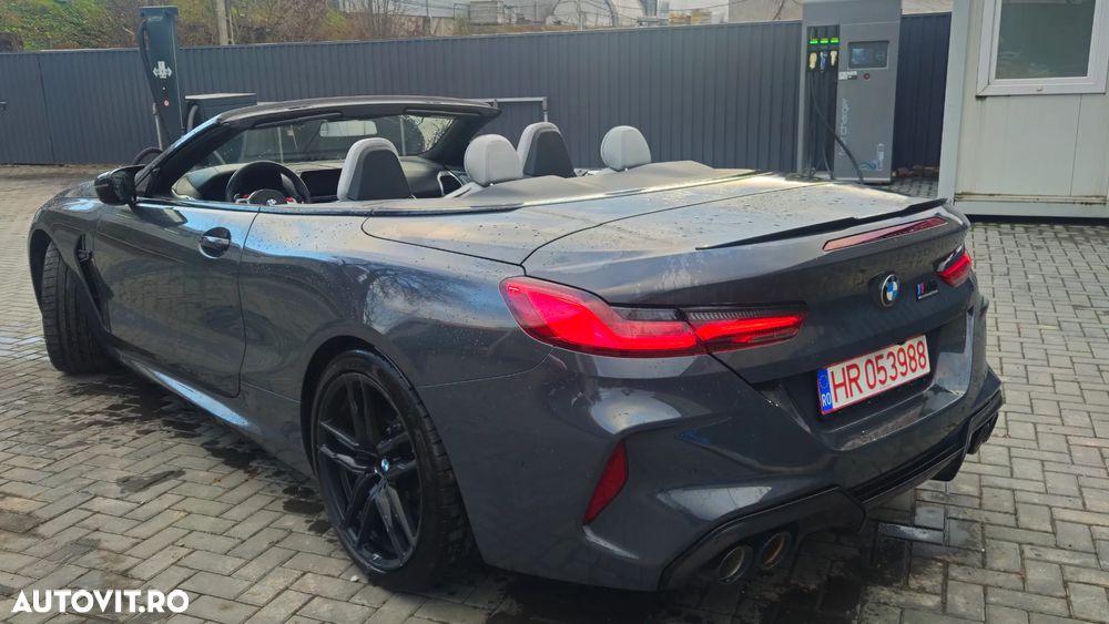 BMW M8 Cabrio Competition - 12