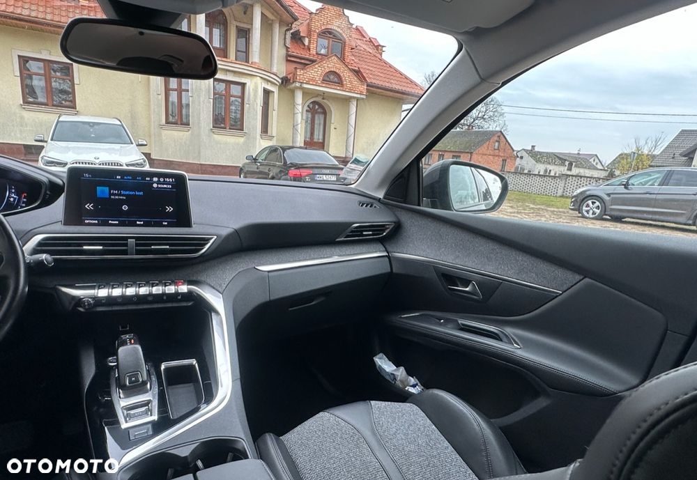 Peugeot 5008 - 23