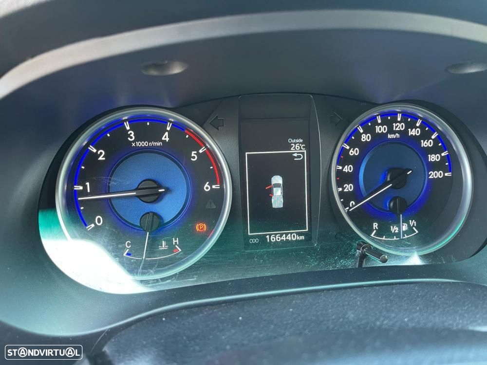 Toyota Hilux HILUX 4X4 2.4 (150CV) - 18