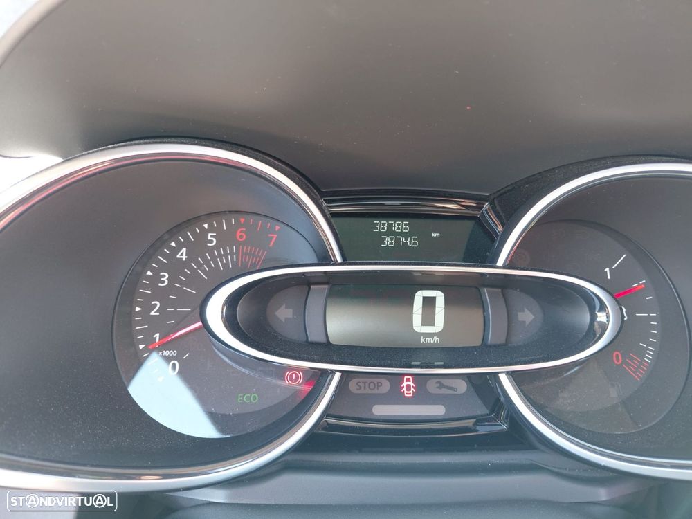 Renault Clio Sport Tourer 0.9 TCe Limited - 25