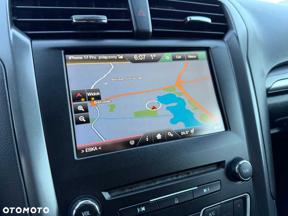 Ford Mondeo 2.0 TDCi Titanium - 23