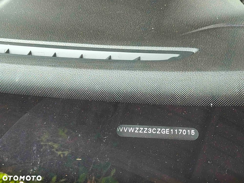 Volkswagen Passat 2.0 TDI BMT Comfortline DSG - 13