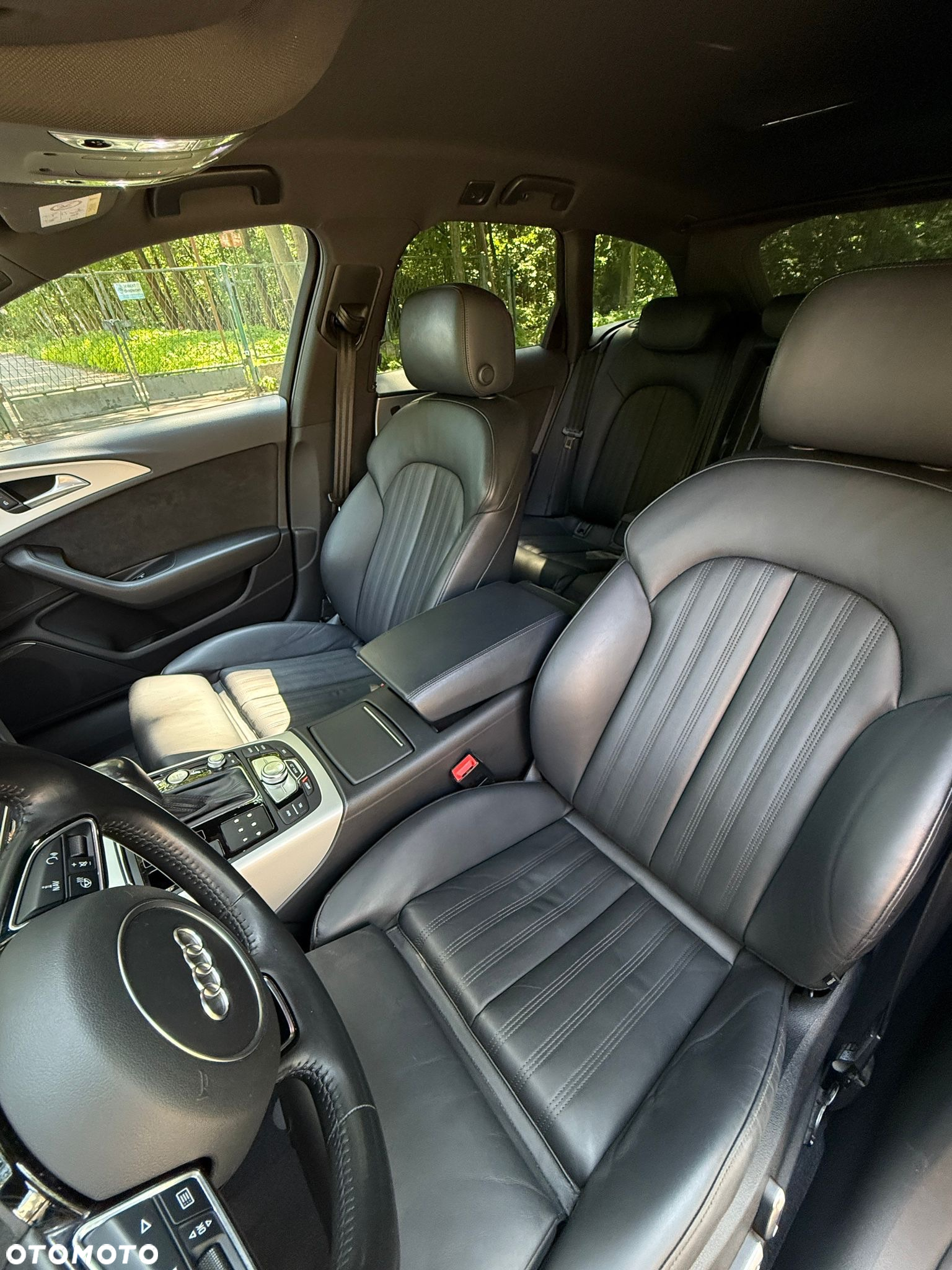 Audi A6 Avant 3.0 TDI quattro S tronic - 26