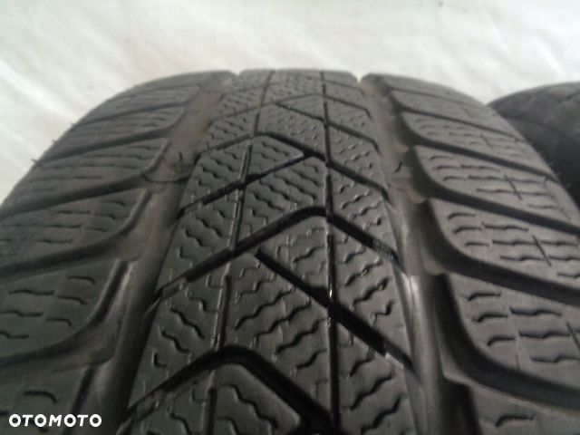 2X Pirelli Winter SottoZero 3 225/40R19 93H XL RUN FLAT - 3