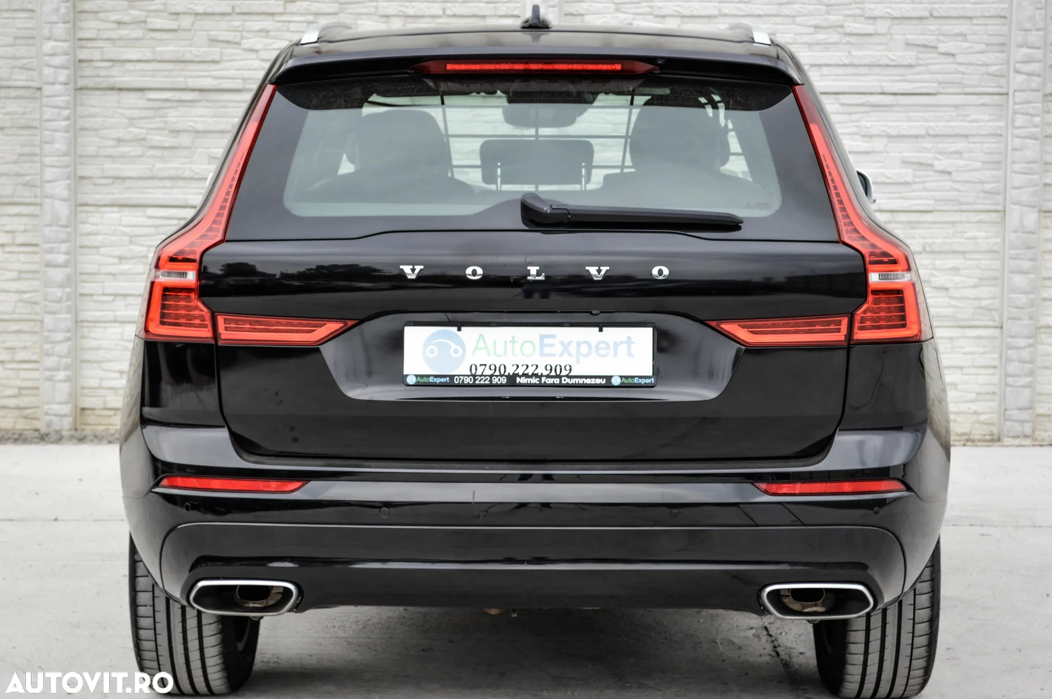 Volvo XC 60 D4 AWD Geartronic RDesign - 15