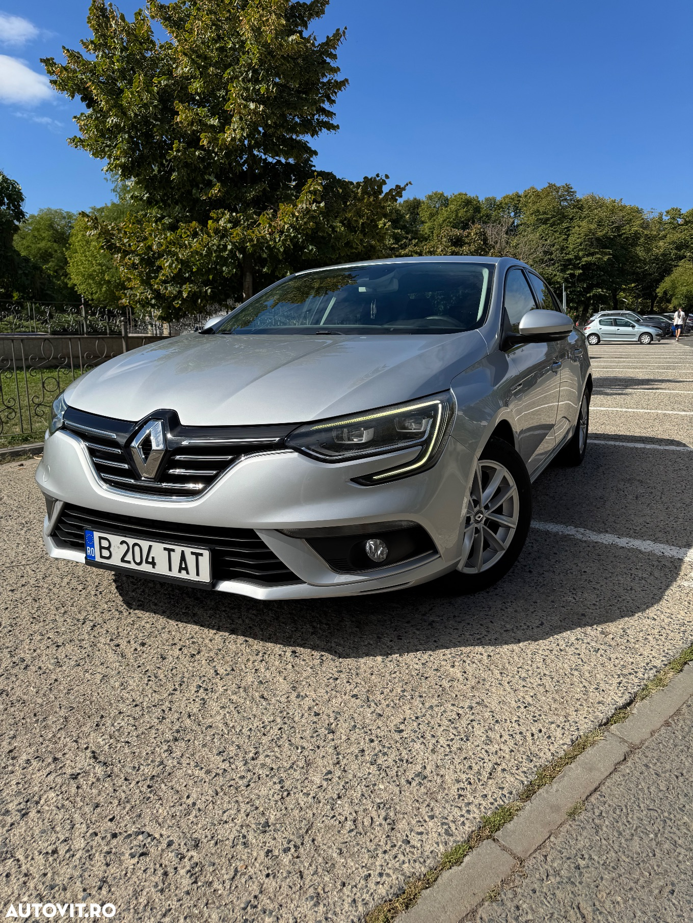 Renault Megane Energy dCi Intens - 2