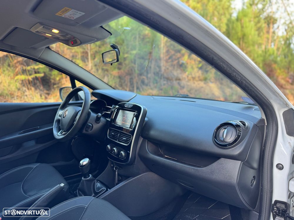 Renault Clio Sport Tourer 0.9 TCe Limited Edition - 10