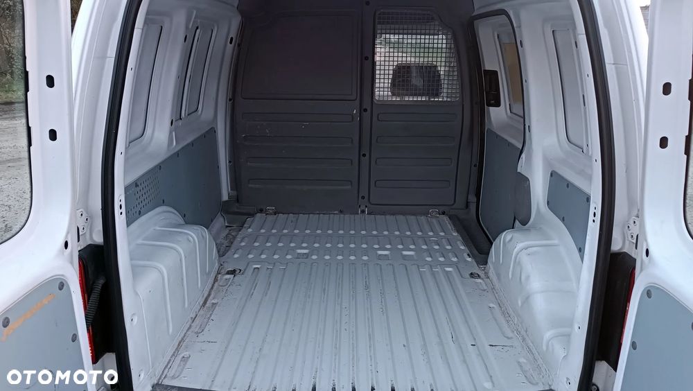 Volkswagen Caddy - 16