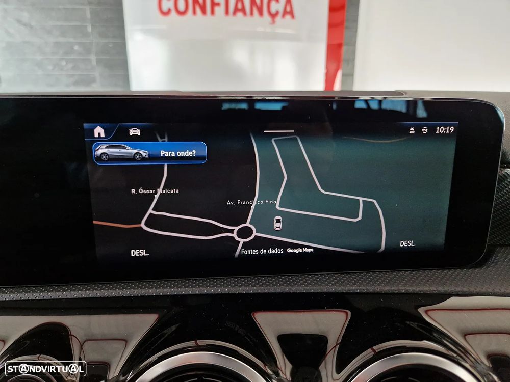 Mercedes-Benz A 250 e - 38