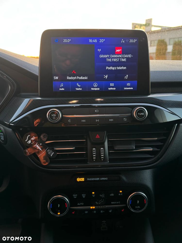 Ford Kuga - 18