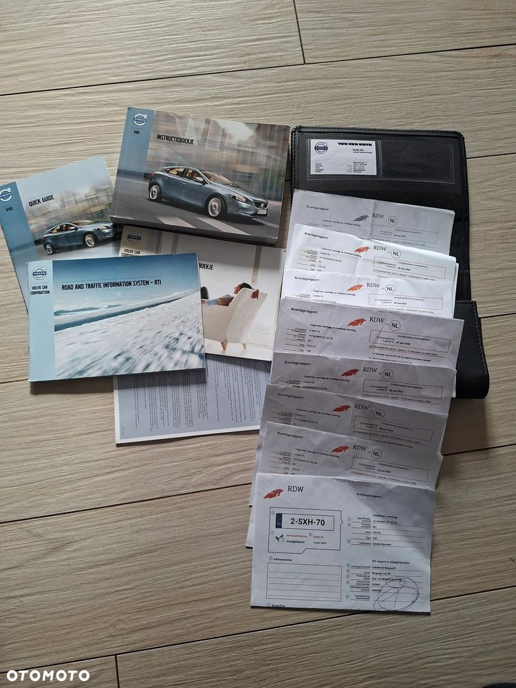 Volvo V40 D2 Momentum - 27