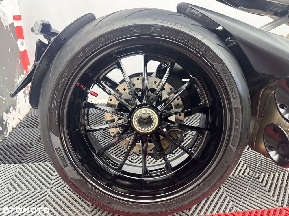 Ducati Diavel - 27