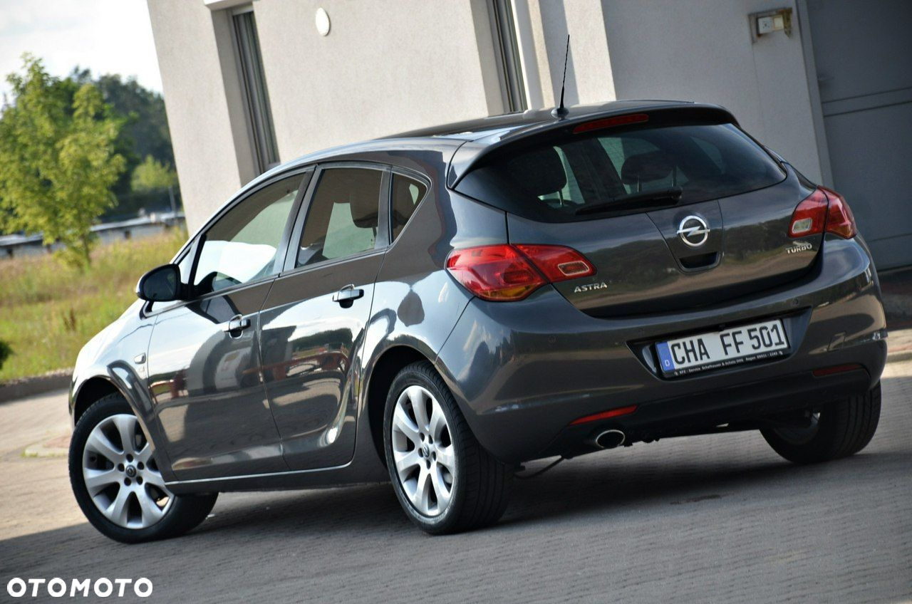 Opel Astra - 13