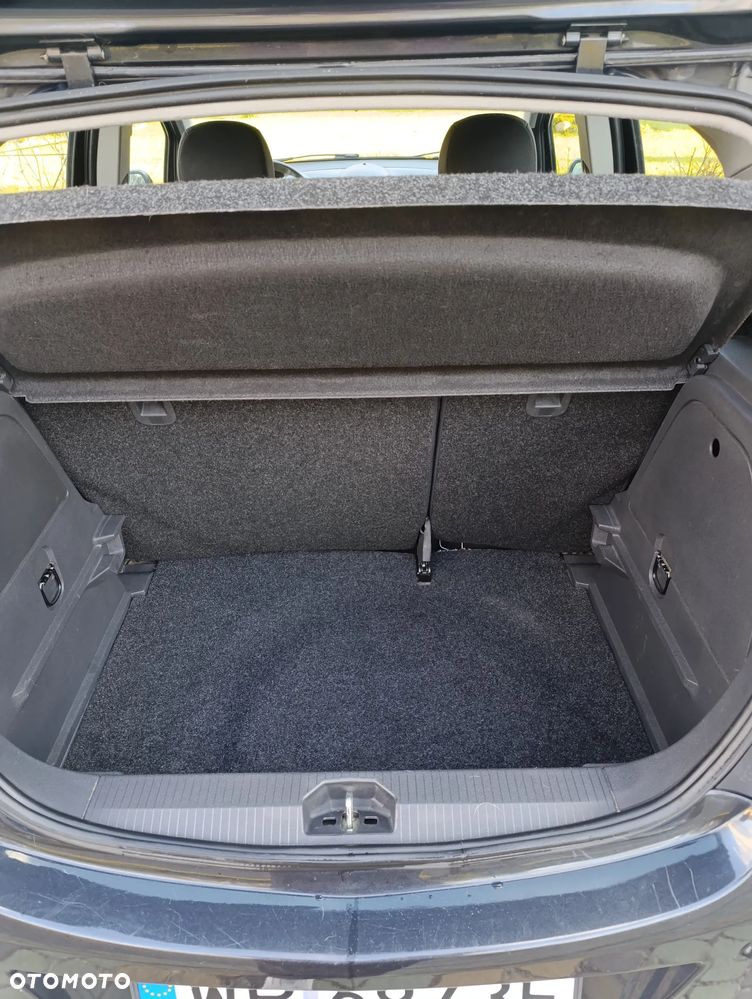 Opel Corsa 1.2 16V Enjoy - 11