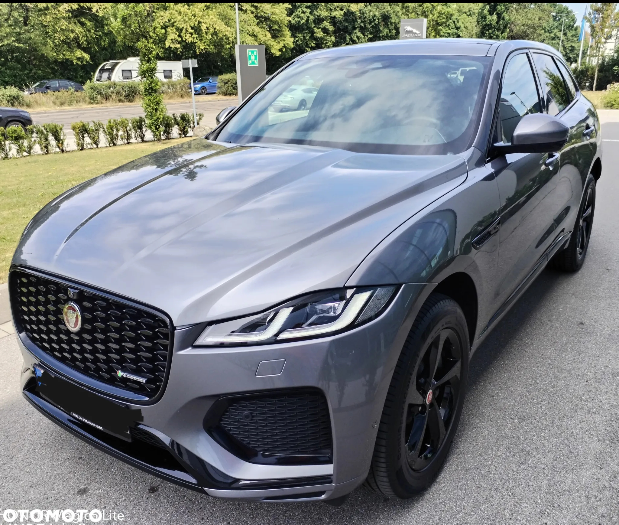 Jaguar F-Pace 2.0 P400e PHEV AWD R-Dynamic Black - 7