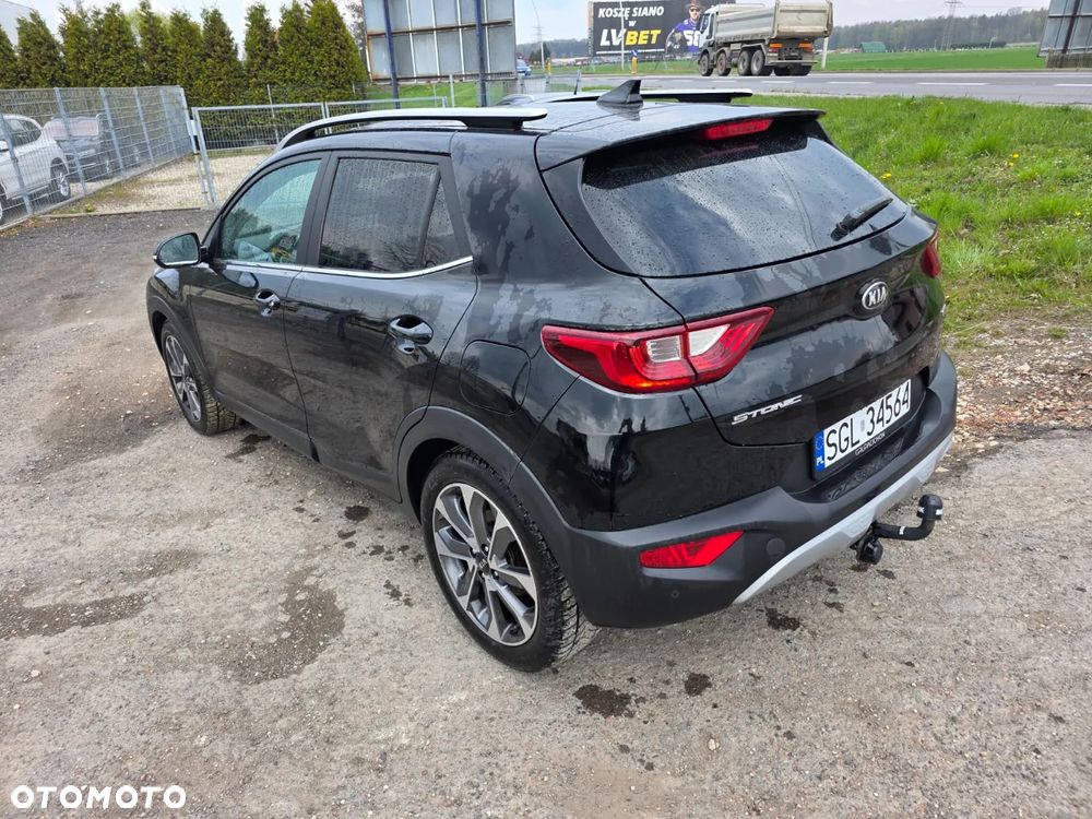 Kia Stonic 1.6 CRDi Platinum Edition - 5