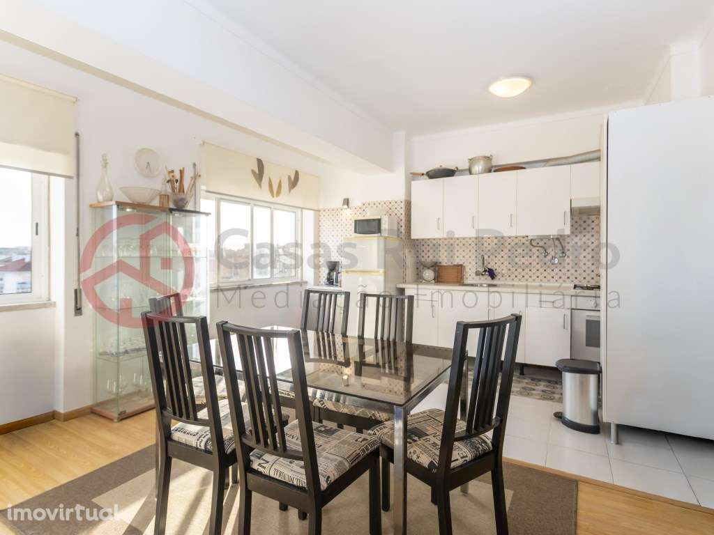 T1 Luminoso e remodelado na Torre do Centro Comercial Amora, Foguet... - Grande imagem: 4/25