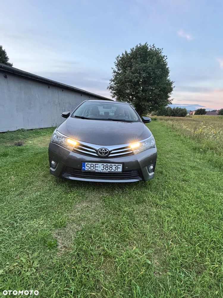 Toyota Corolla 1.6 Premium - 1