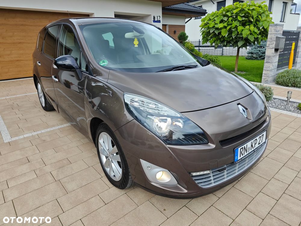 Renault Grand Scenic - 24