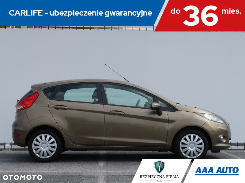 Ford Fiesta - 7