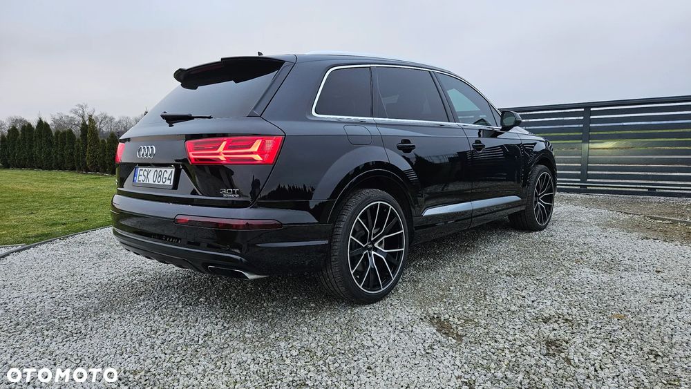 Audi Q7 3.0 TFSI Quattro Tiptr - 7