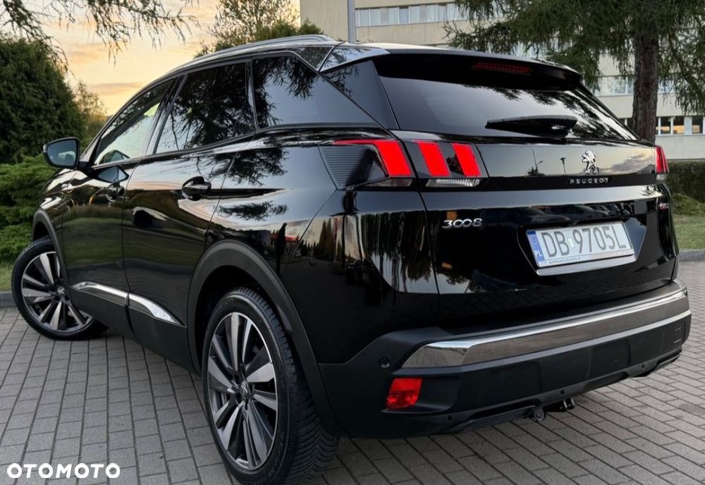 Peugeot 3008 1.5 BlueHDi Allure S&S EAT8 - 14