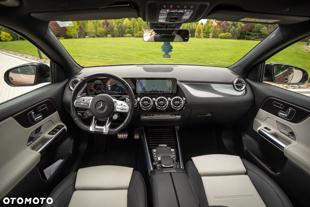 Mercedes-Benz GLA AMG 35 4Matic AMG Speedshift DCT 8G - 29