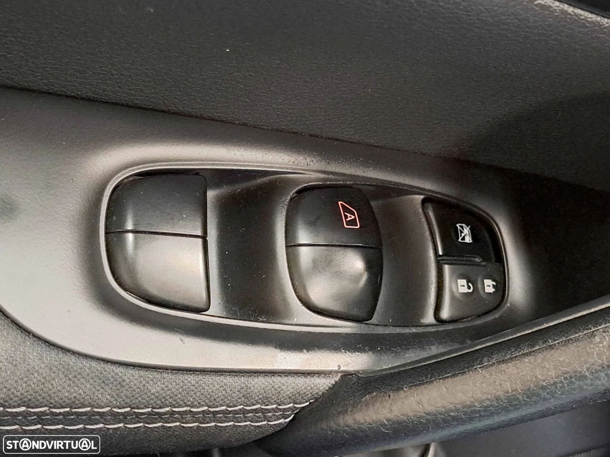 Nissan Qashqai 1.2 DIG-T N-Connecta - 11