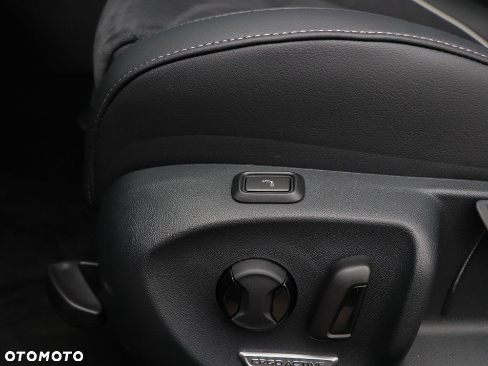 Volkswagen Passat - 15