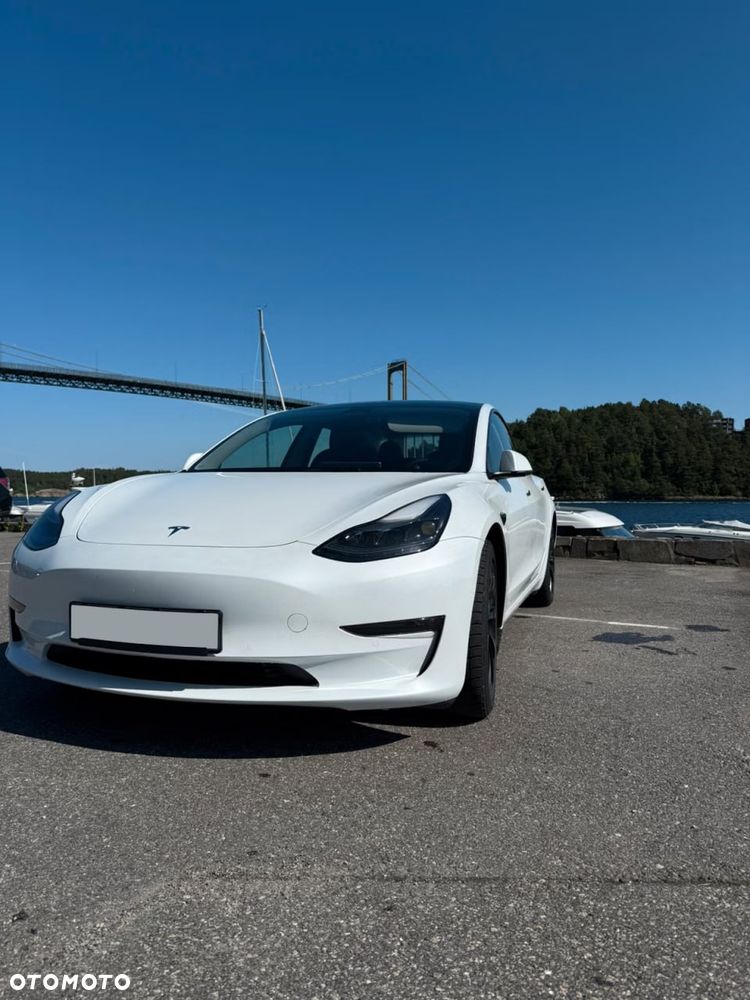 Tesla Model 3 Langstreckenbatterie Allradantrieb Dual Motor - 3