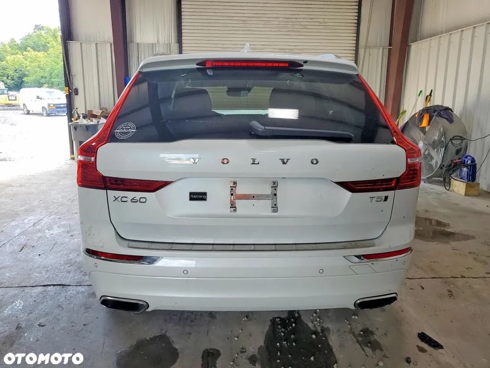 Volvo XC 60 T5 AWD Geartronic Inscription - 6