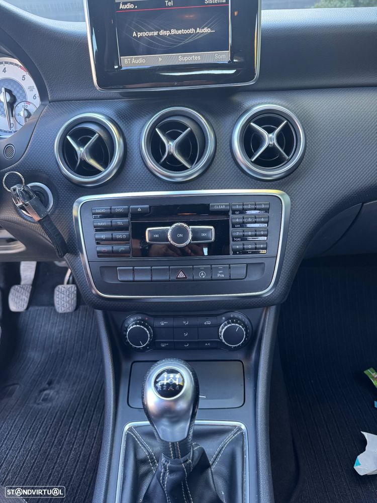 Mercedes-Benz A 180 CDi BE AMG Line - 13