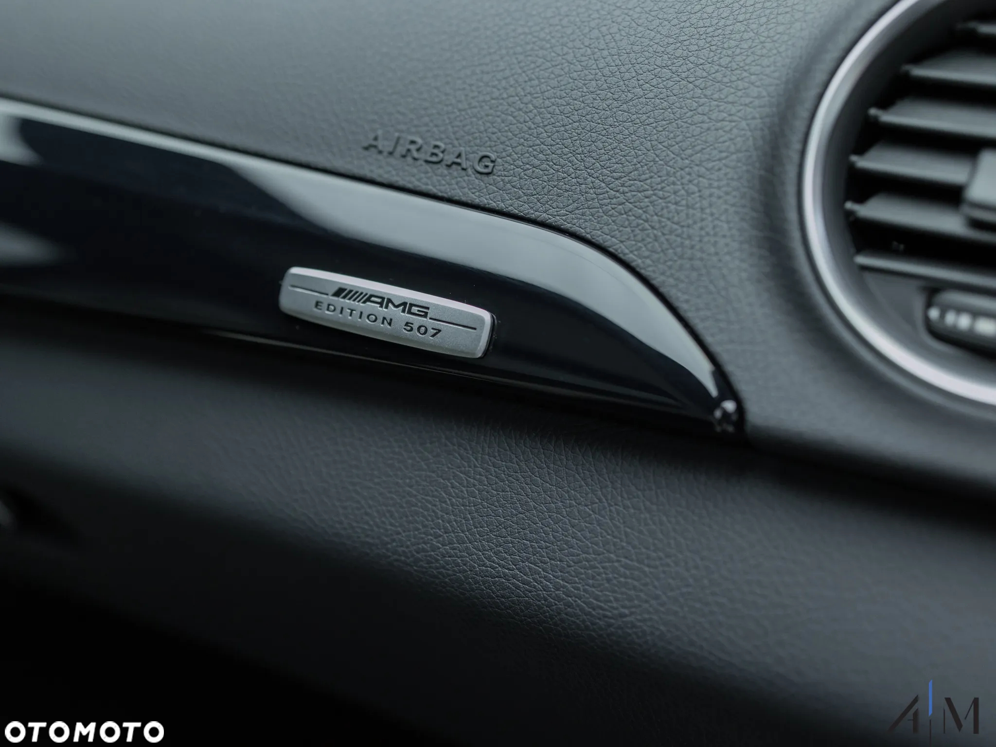 Mercedes-Benz Klasa C 63 AMG Coupe AMG SPEEDSHIFT MCT Edition 507 - 30
