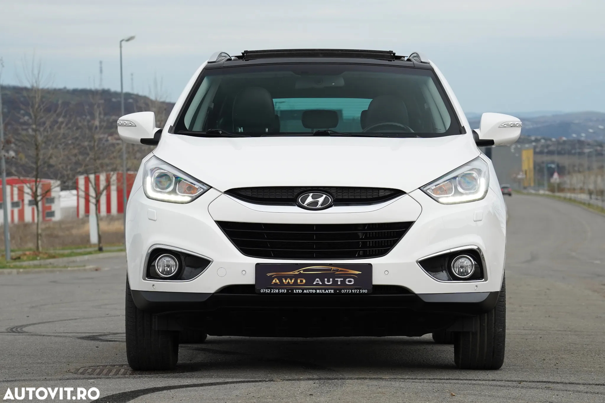 Hyundai ix35 2.0 CRDI 4WD Premium - 23