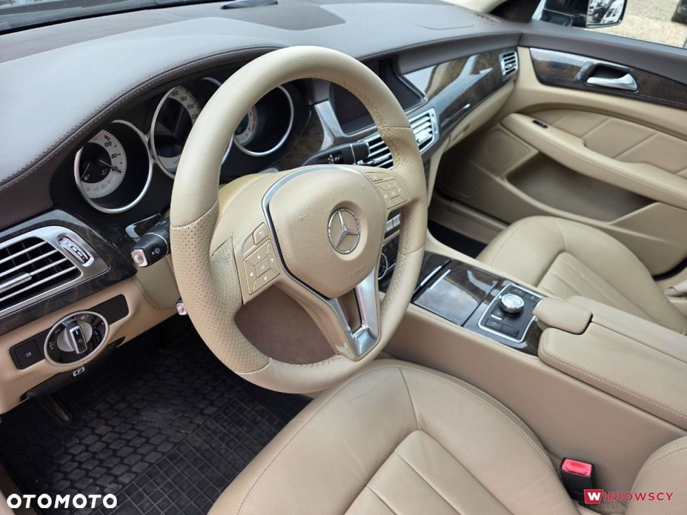 Mercedes-Benz CLS 350 CDI 4-Matic BlueEff - 13