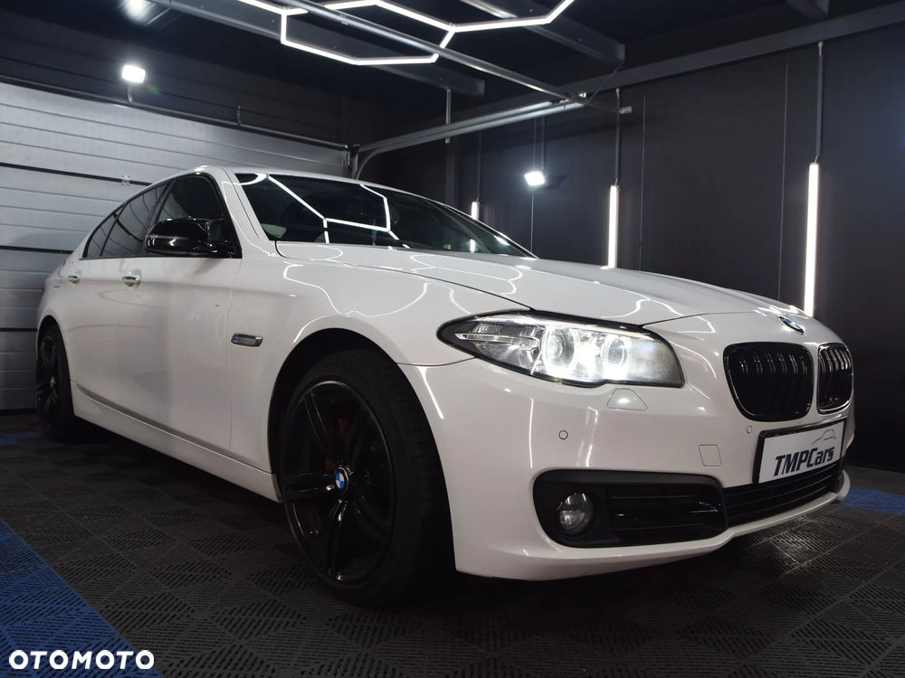 BMW Seria 5 525d xDrive - 1