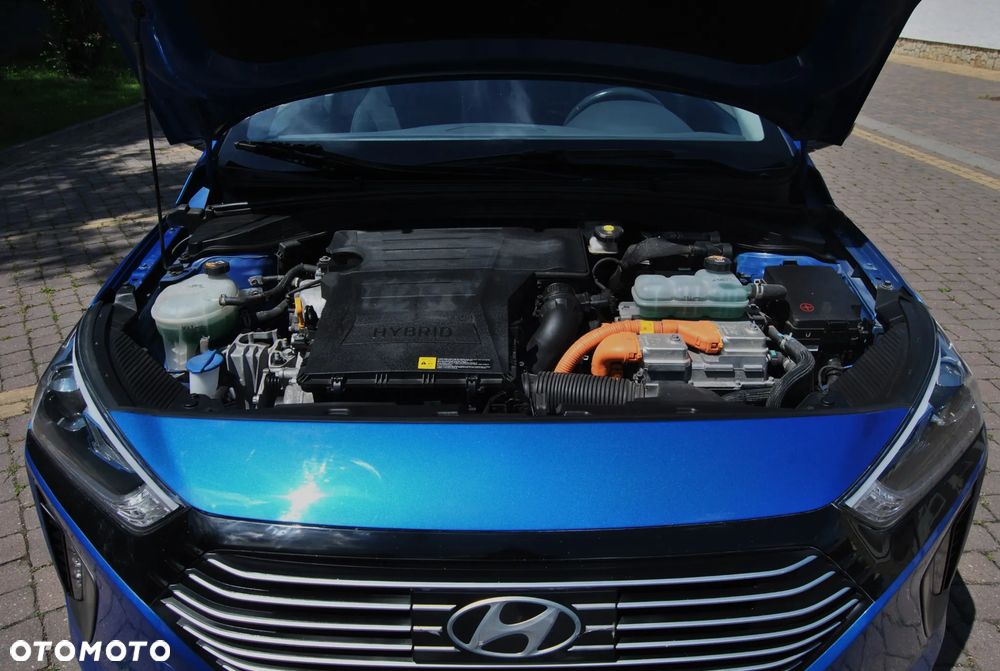 Hyundai IONIQ Hybrid Platinum - 16