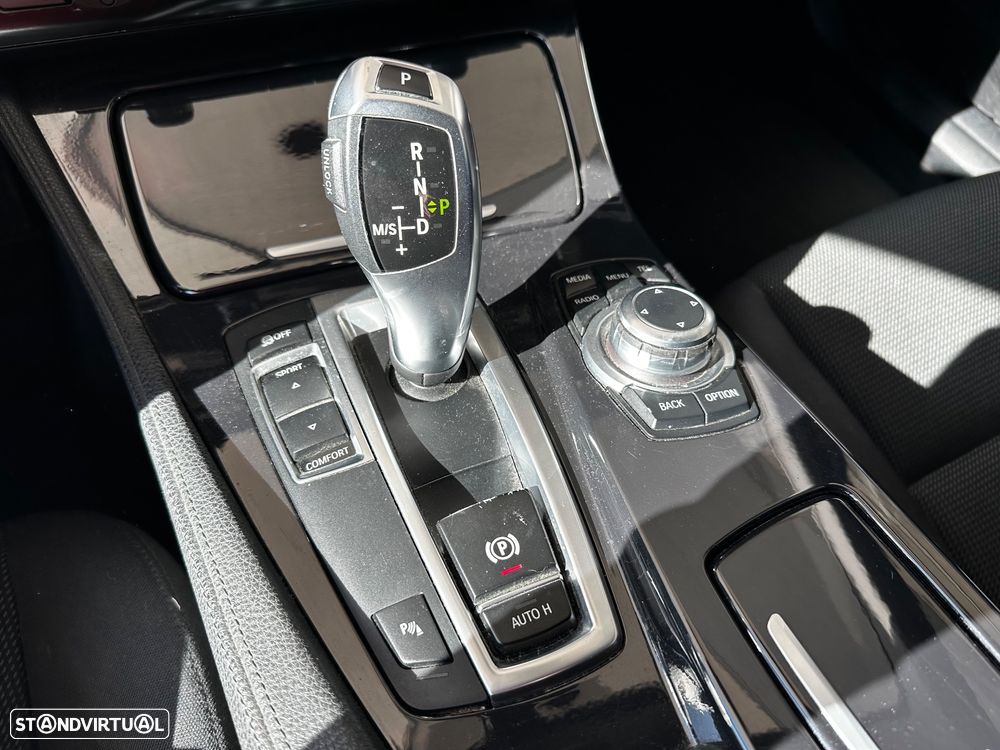 BMW 520 d Aut. Modern Line - 15