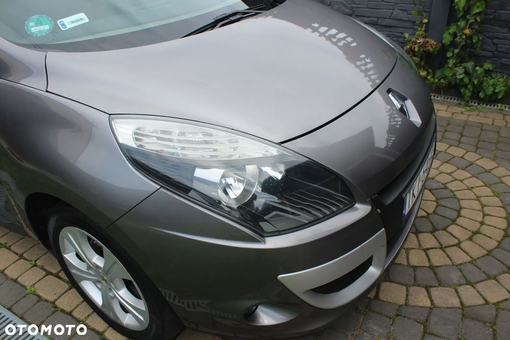 Renault Scenic - 15