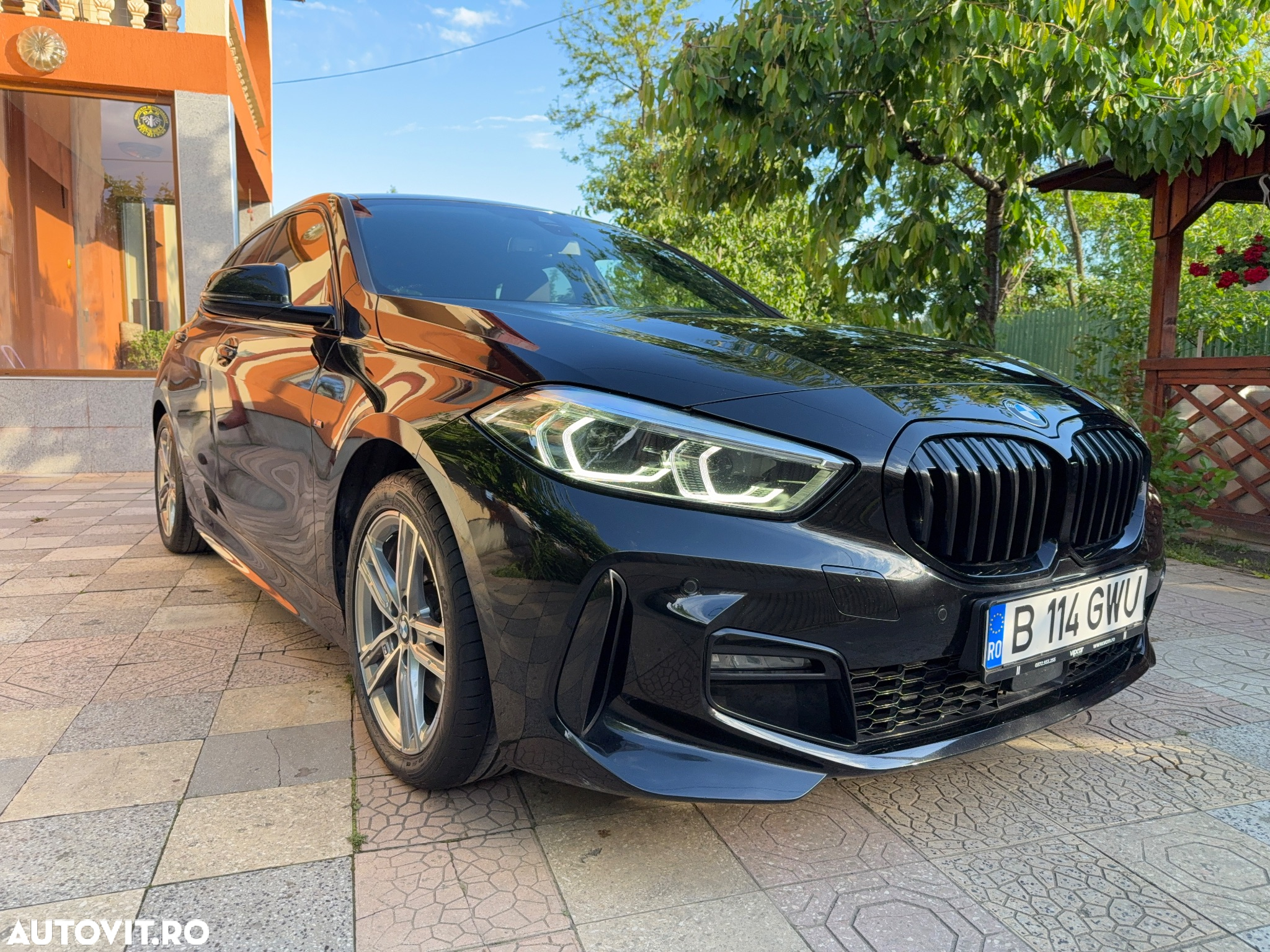 BMW Seria 1 118i Aut. M Sport - 2