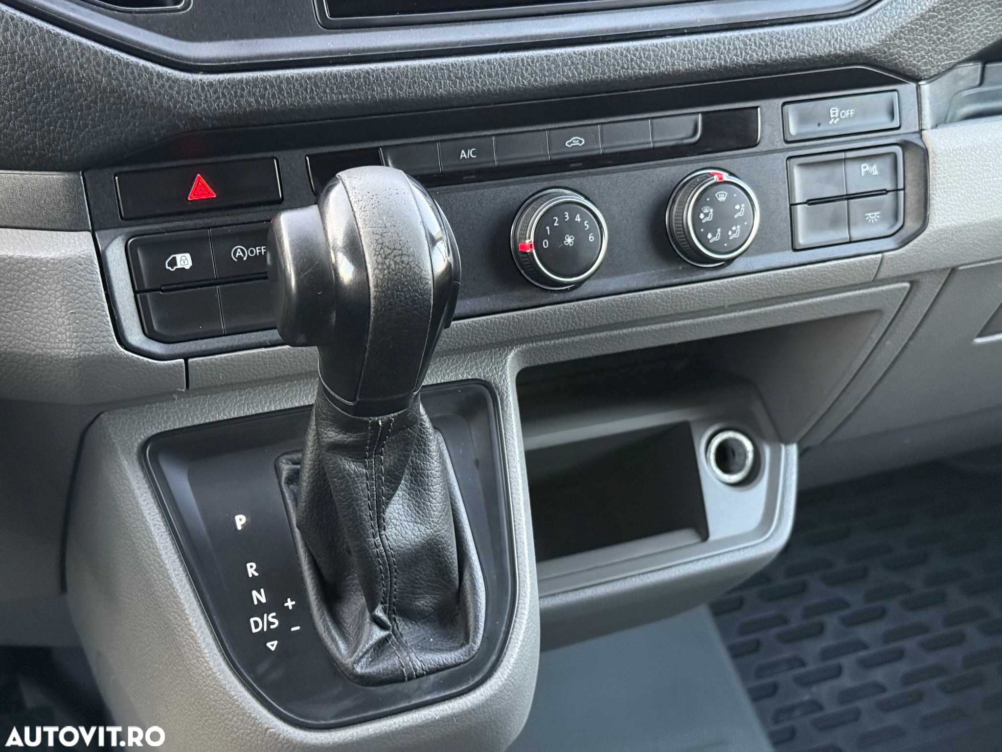 Volkswagen Crafter - 9