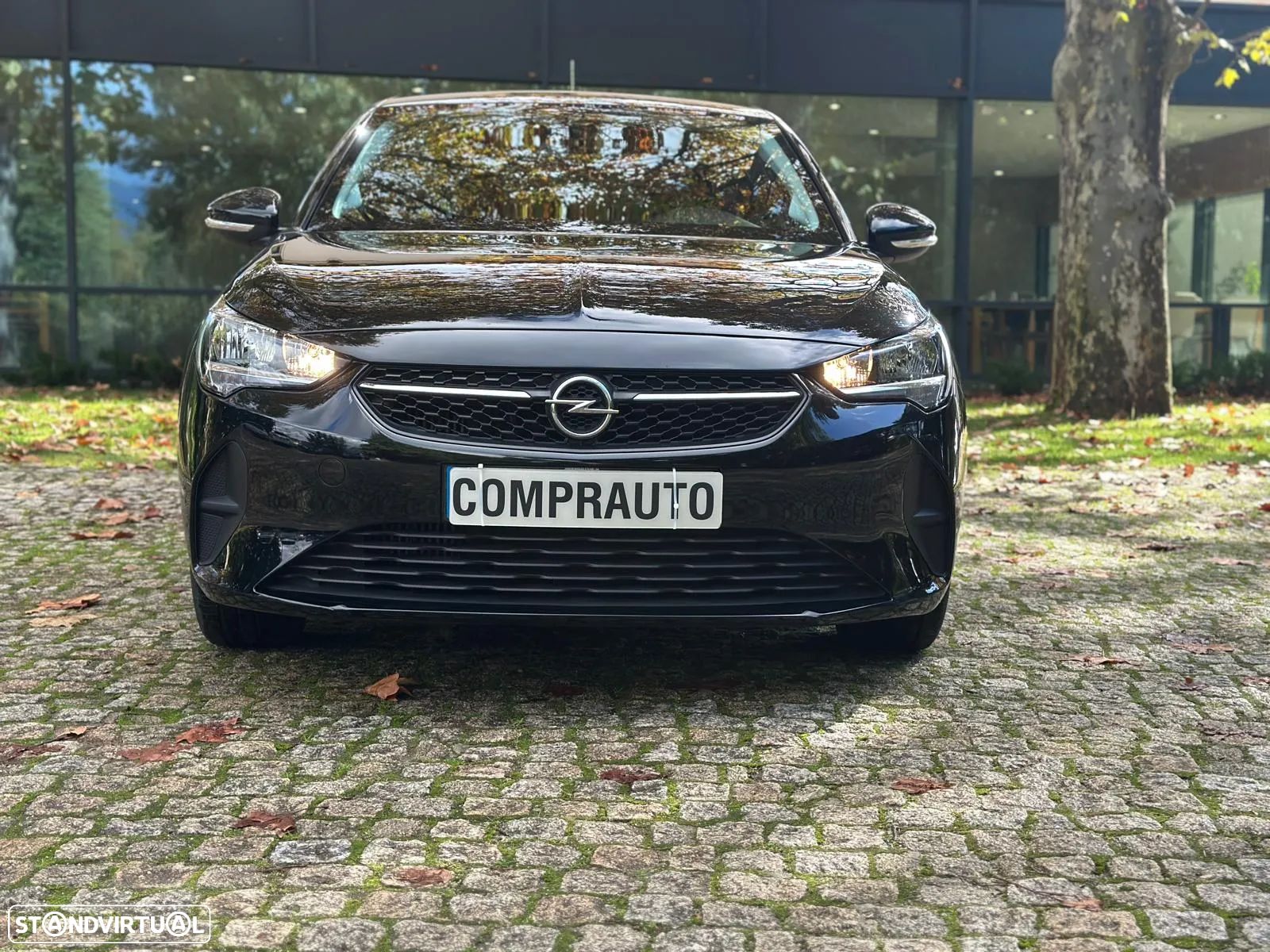 Opel Corsa 1.5 D Edition - 1