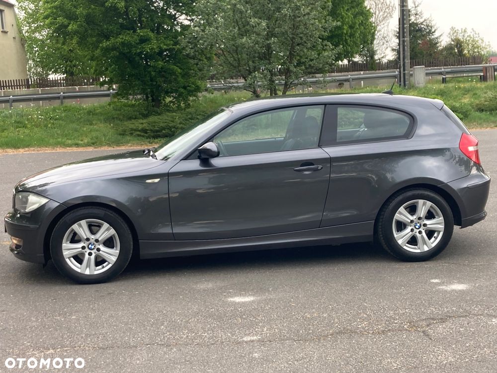 BMW Seria 1 118i - 6