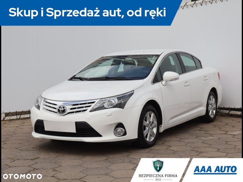 Toyota Avensis - 2